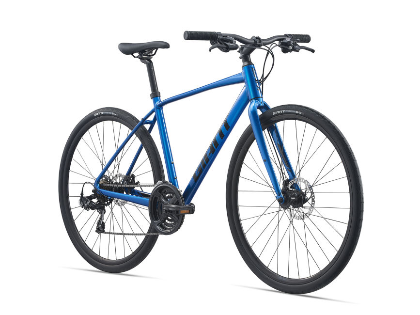 Giant Escape 3 Disc HD Bike and Sport